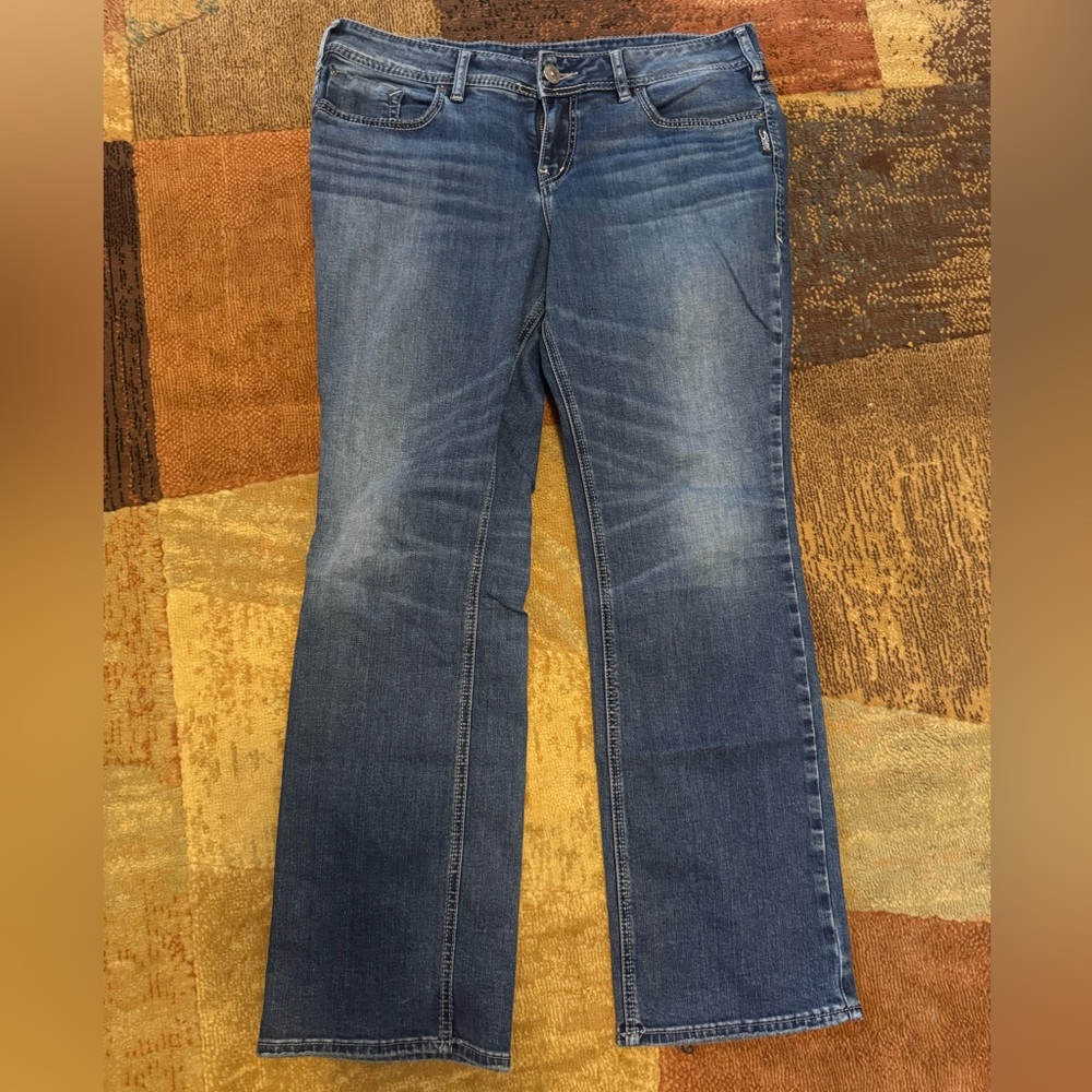 Silver Jeans Elyse Slim Boot Cut